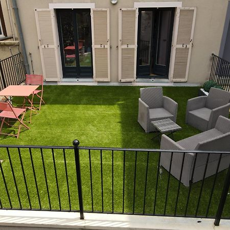 Les Terrasses Du Bouchon Lägenhet Troyes Exteriör bild